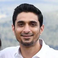 Dr. Duraiz